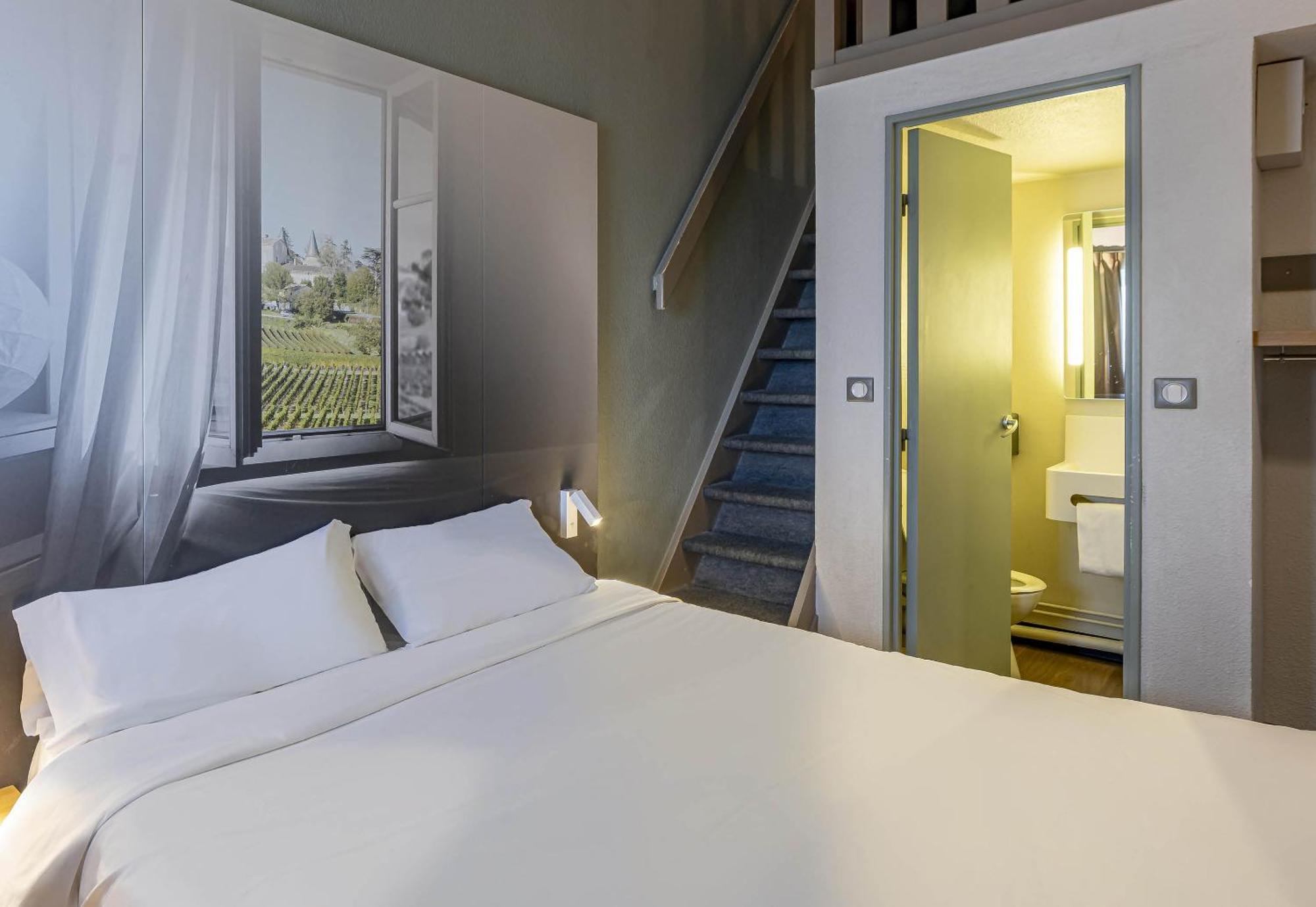 B&B Hotel Bordeaux Merignac Hotel De Ville Exterior photo